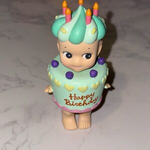Sonny Angel Happy Birthday Cake Figurine Mint Chocolate Cake